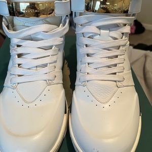 White Buscemi Men’s Size 9